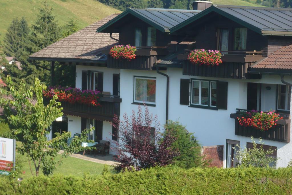Отель Gaestehaus Schmid Оберштауфен Экстерьер фото